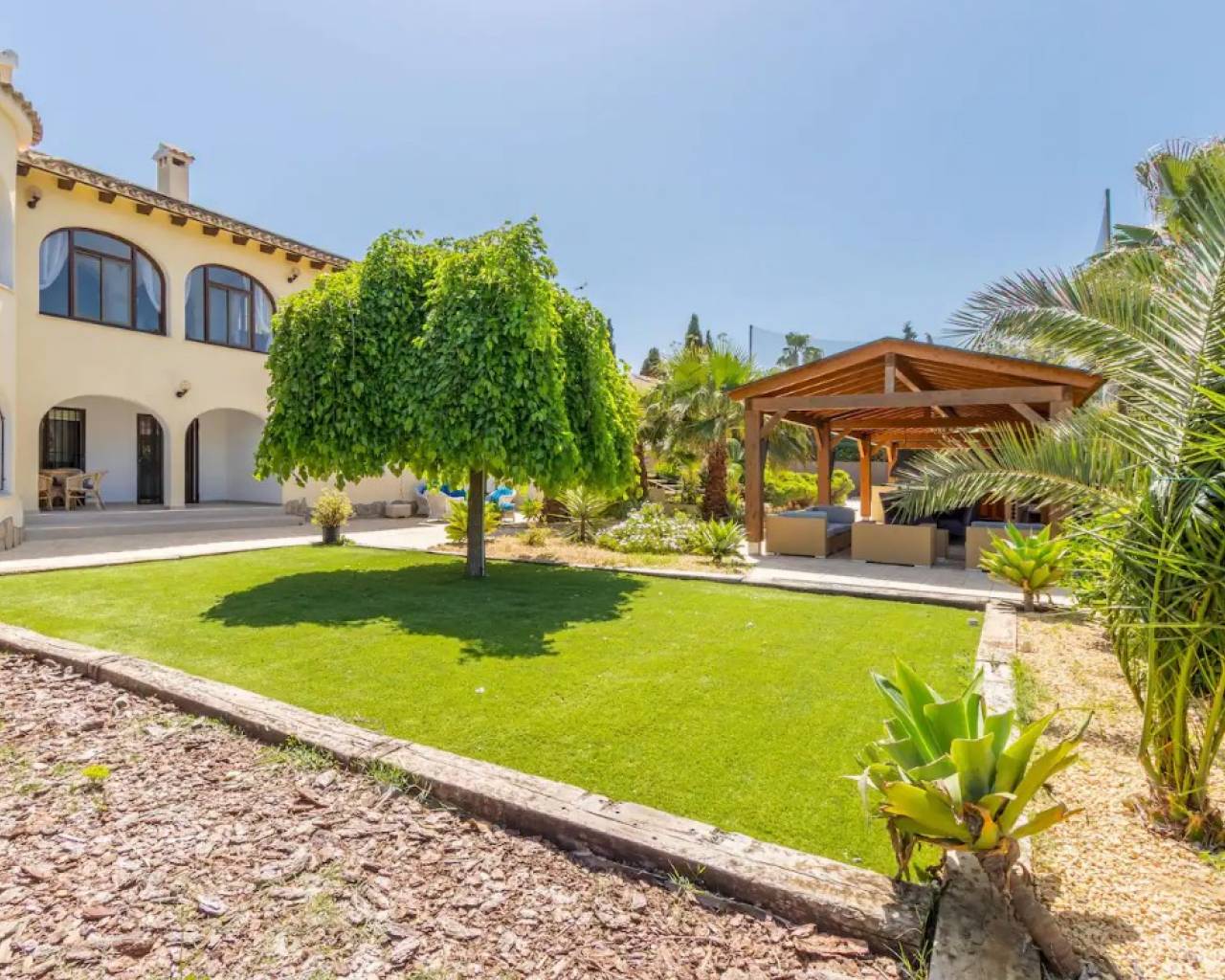 Sales - Detached villa - Javea