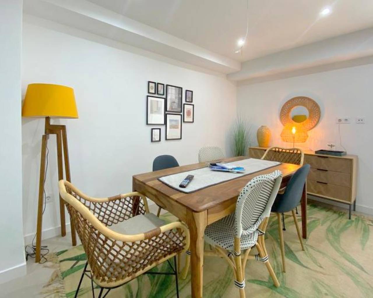 Sales - Apartment - Denia