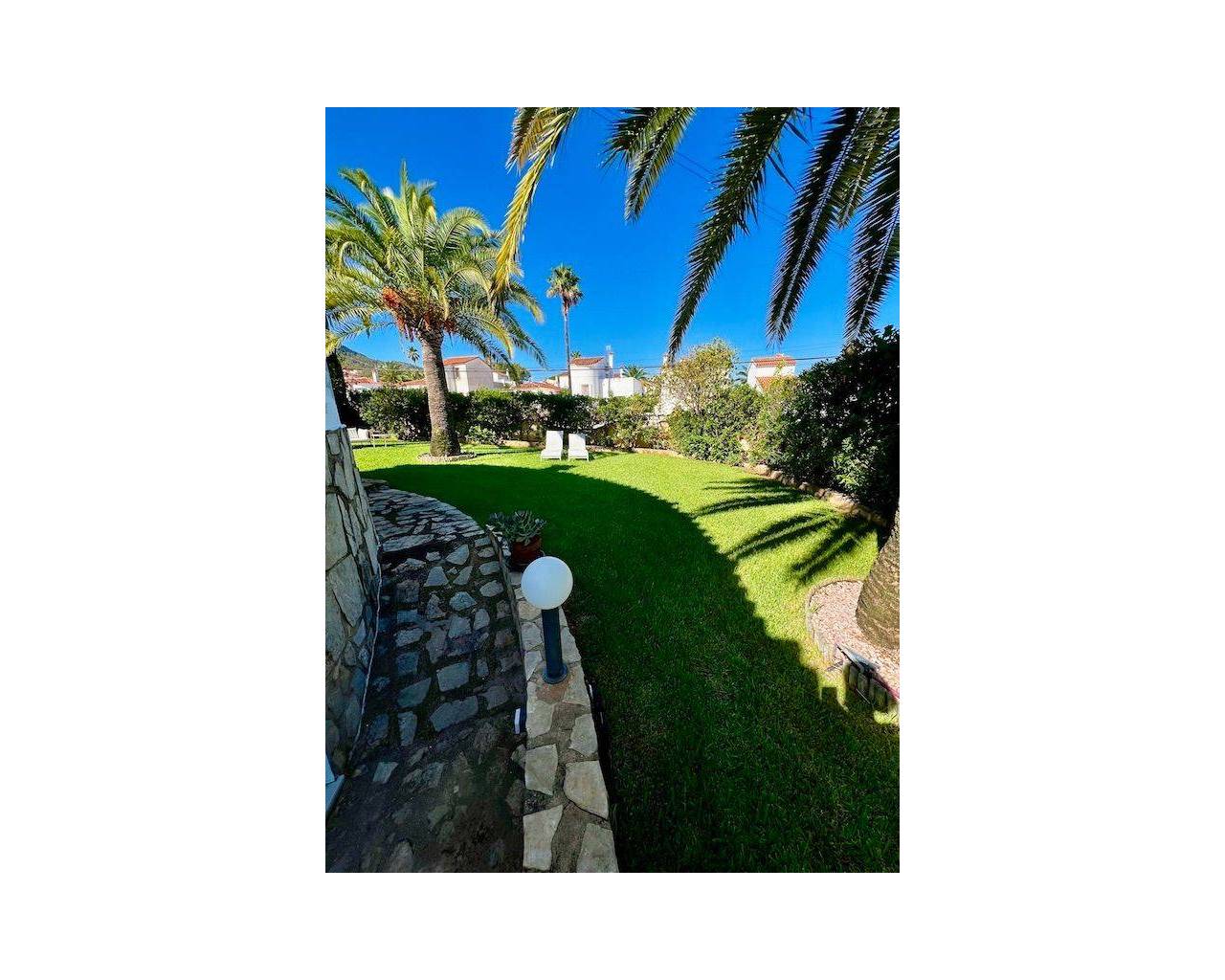 Sales - Detached villa - Denia - La Pedrera