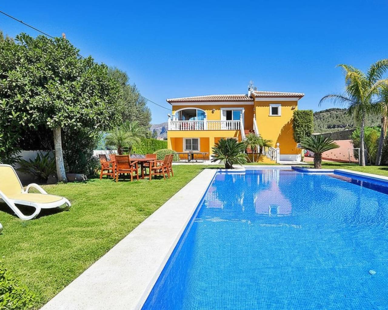 Sales - Detached villa - Javea