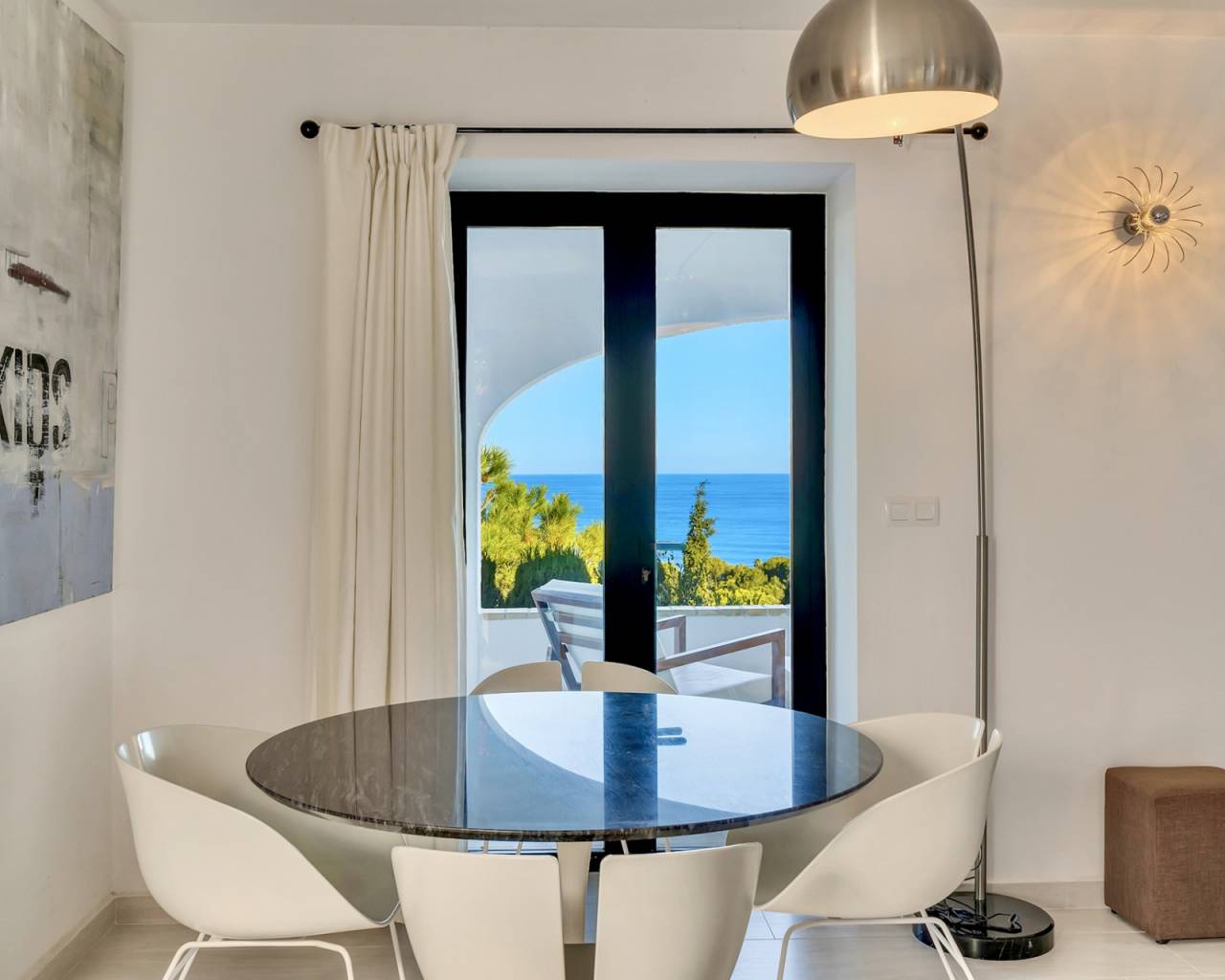 Sales - Detached villa - Denia