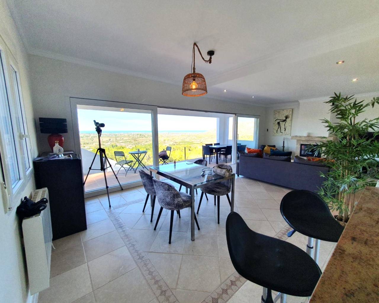 Sales - Detached villa - Denia