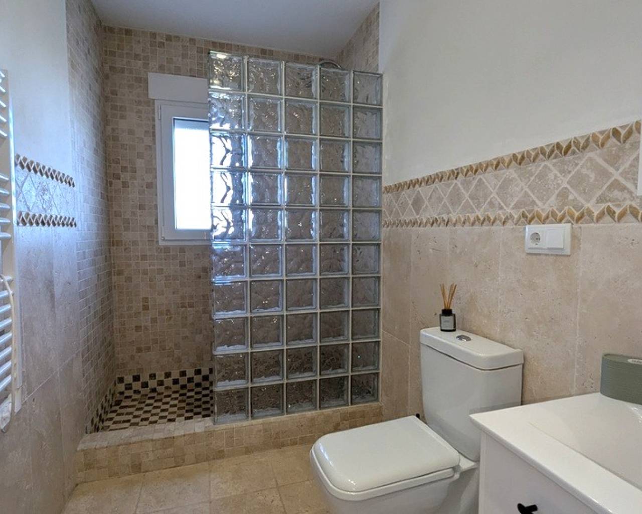 Sales - Detached villa - Denia