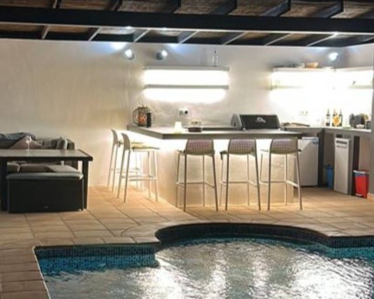 Sales - Detached villa - Denia