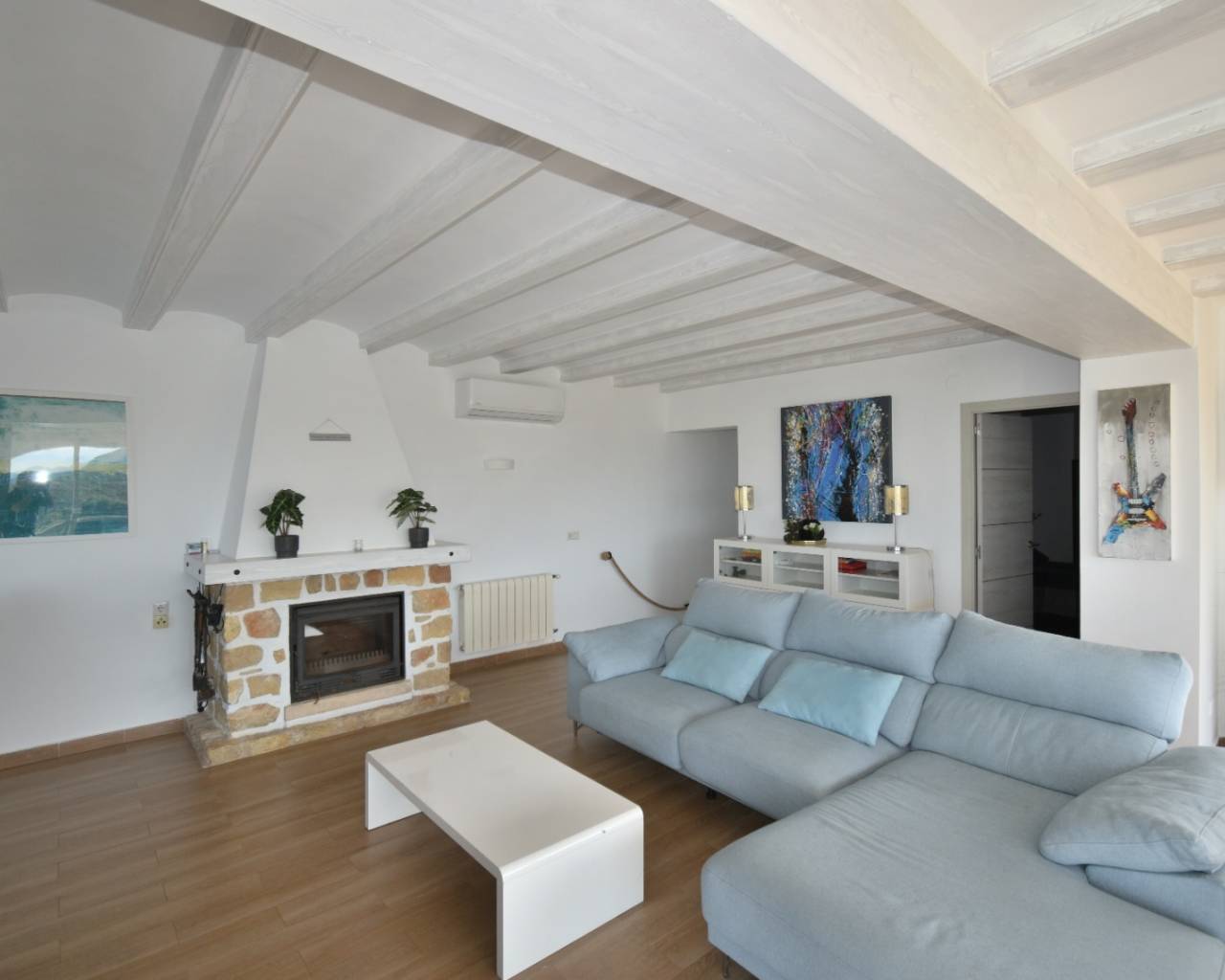 Sales - Detached villa - Denia