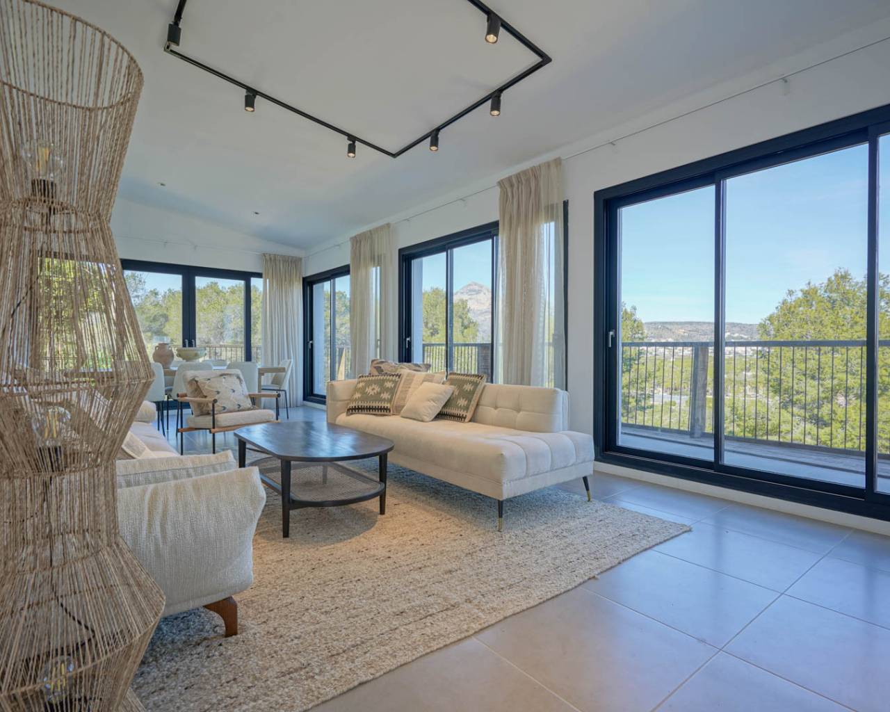 Sales - Detached villa - Javea