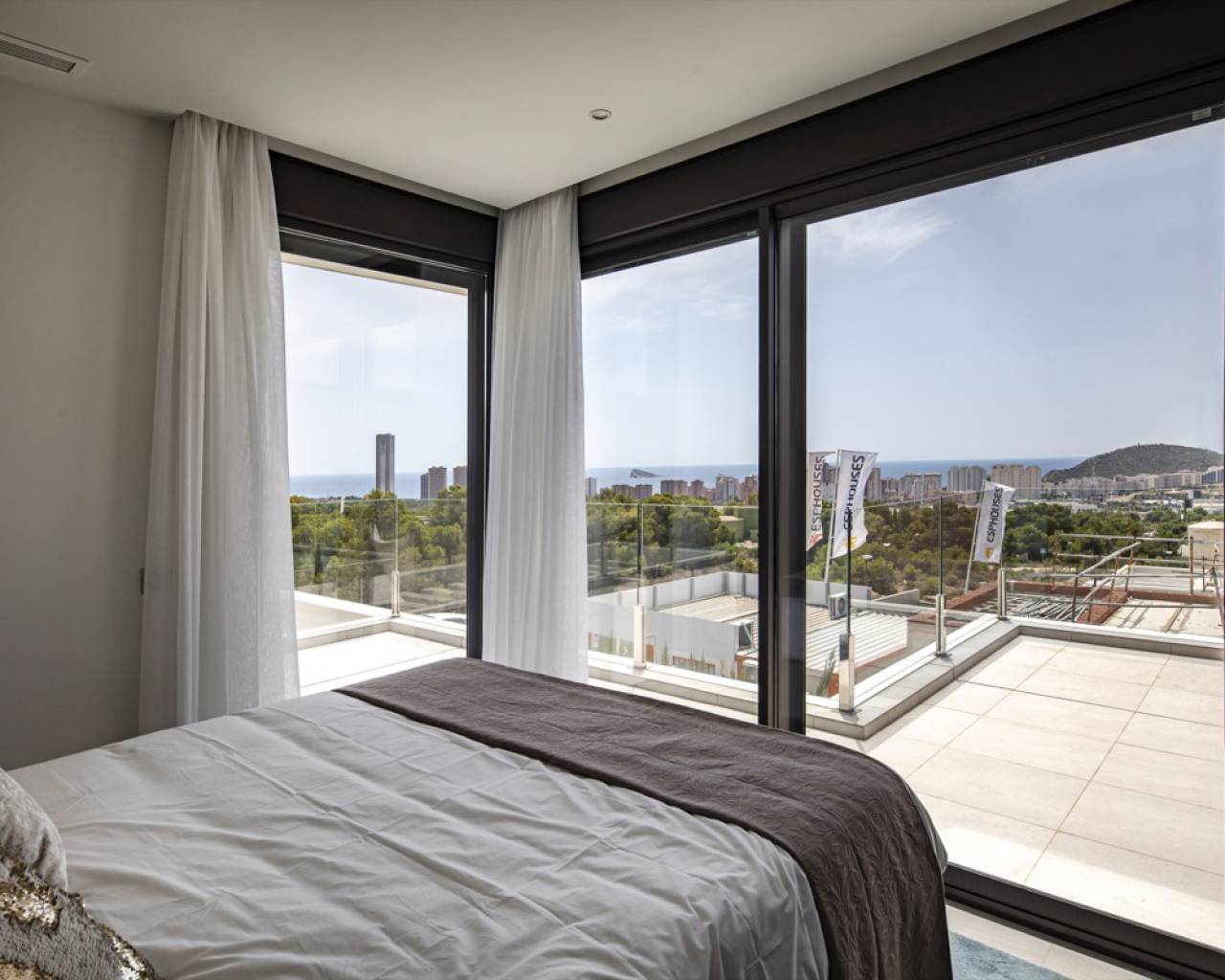 New Build - Detached villa - Otros - Sierra Cortina Benidorm, Costa Blanca