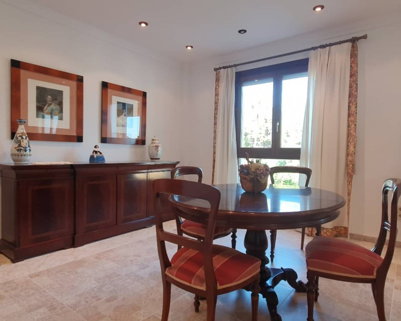 Sales - Detached House - Oliva
