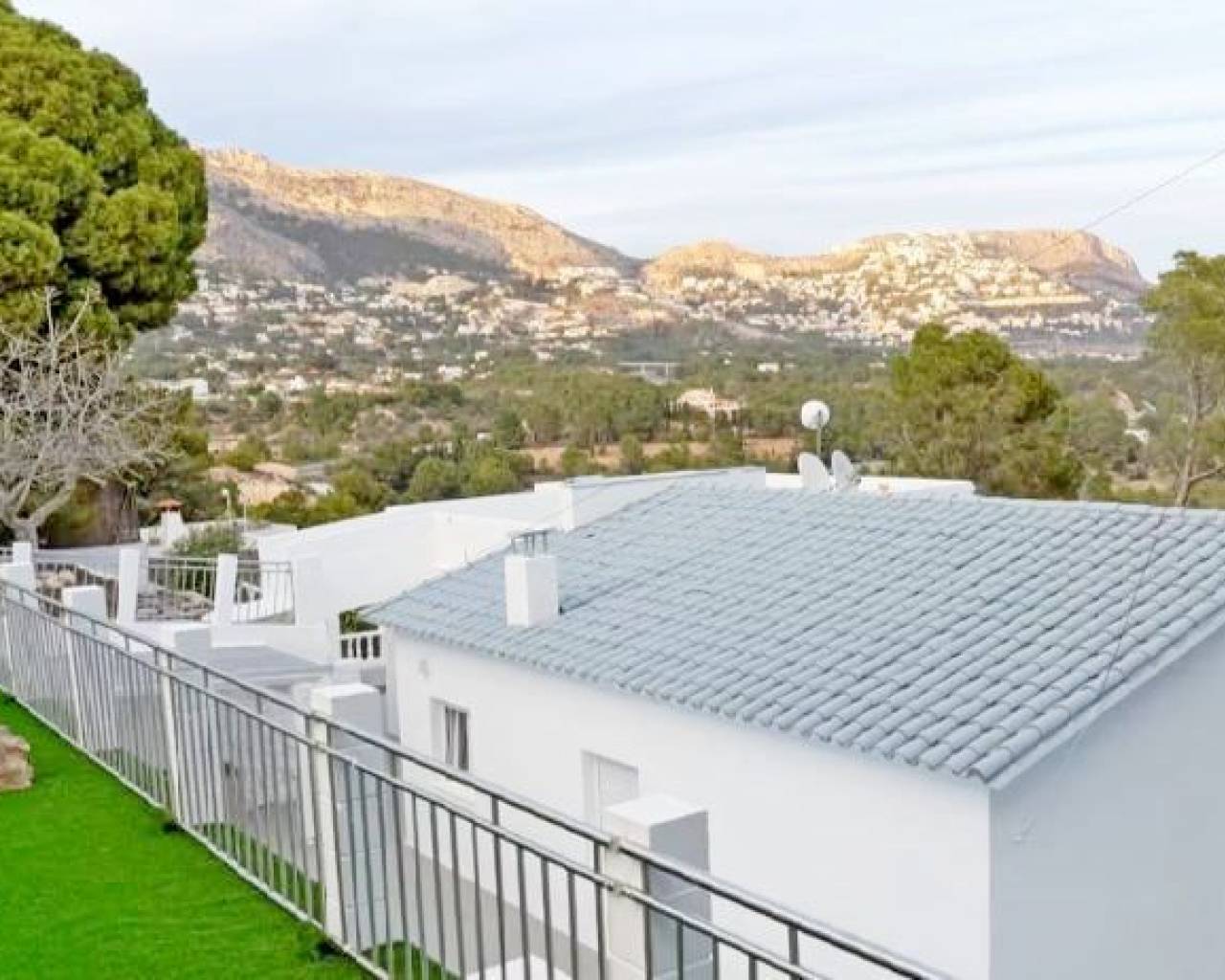 Sales - Detached villa - Altea - La Olla