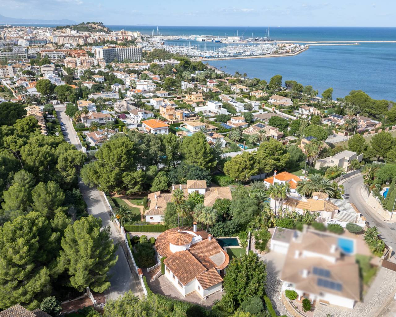 Sales - Detached villa - Denia