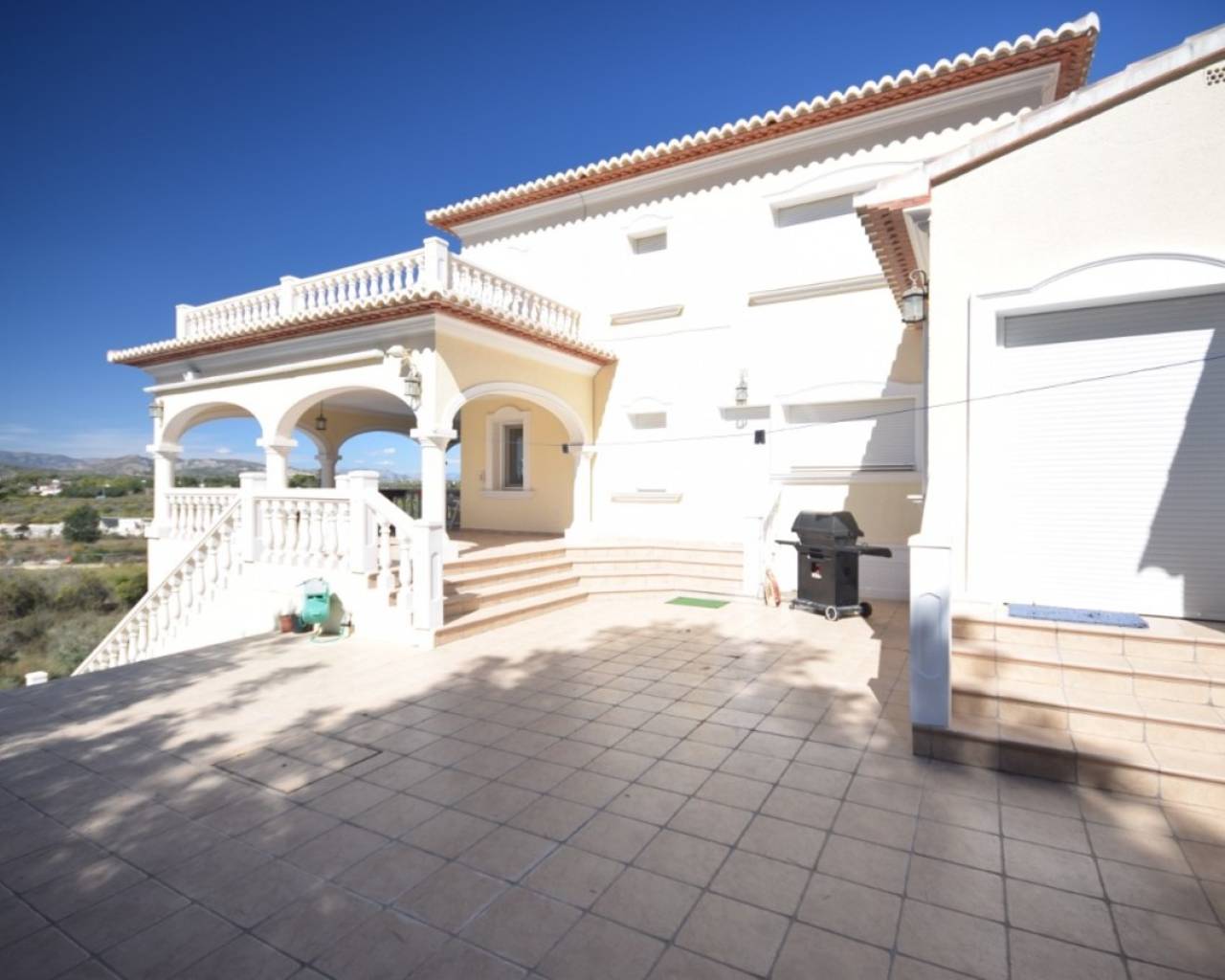 Sales - Detached villa - Javea