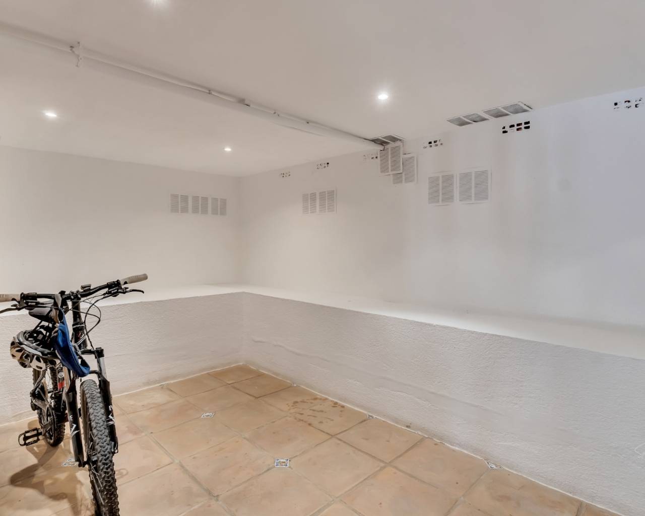 Sales - Detached villa - Javea