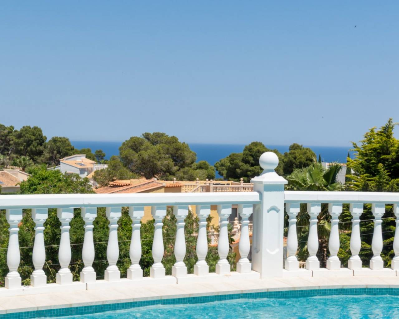 Sales - Detached villa - Javea