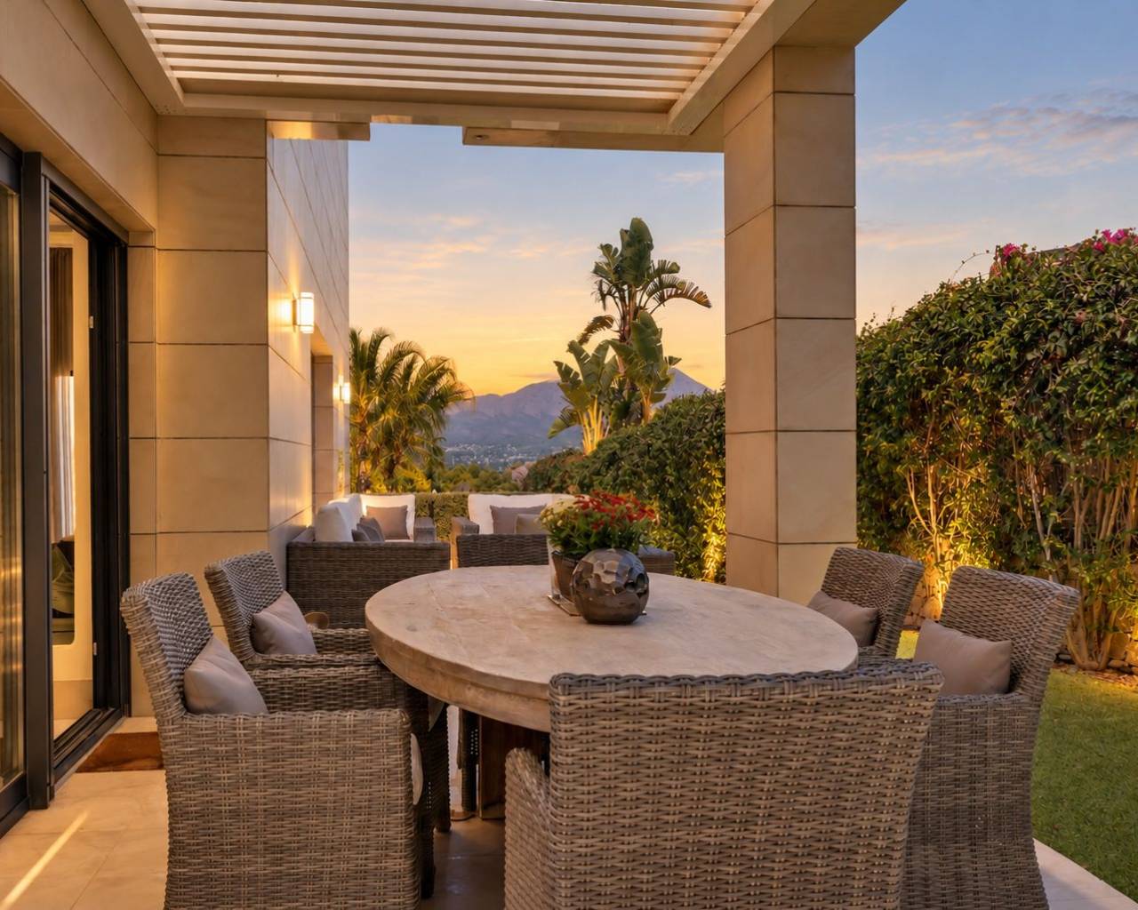 Sales - Detached villa - Javea