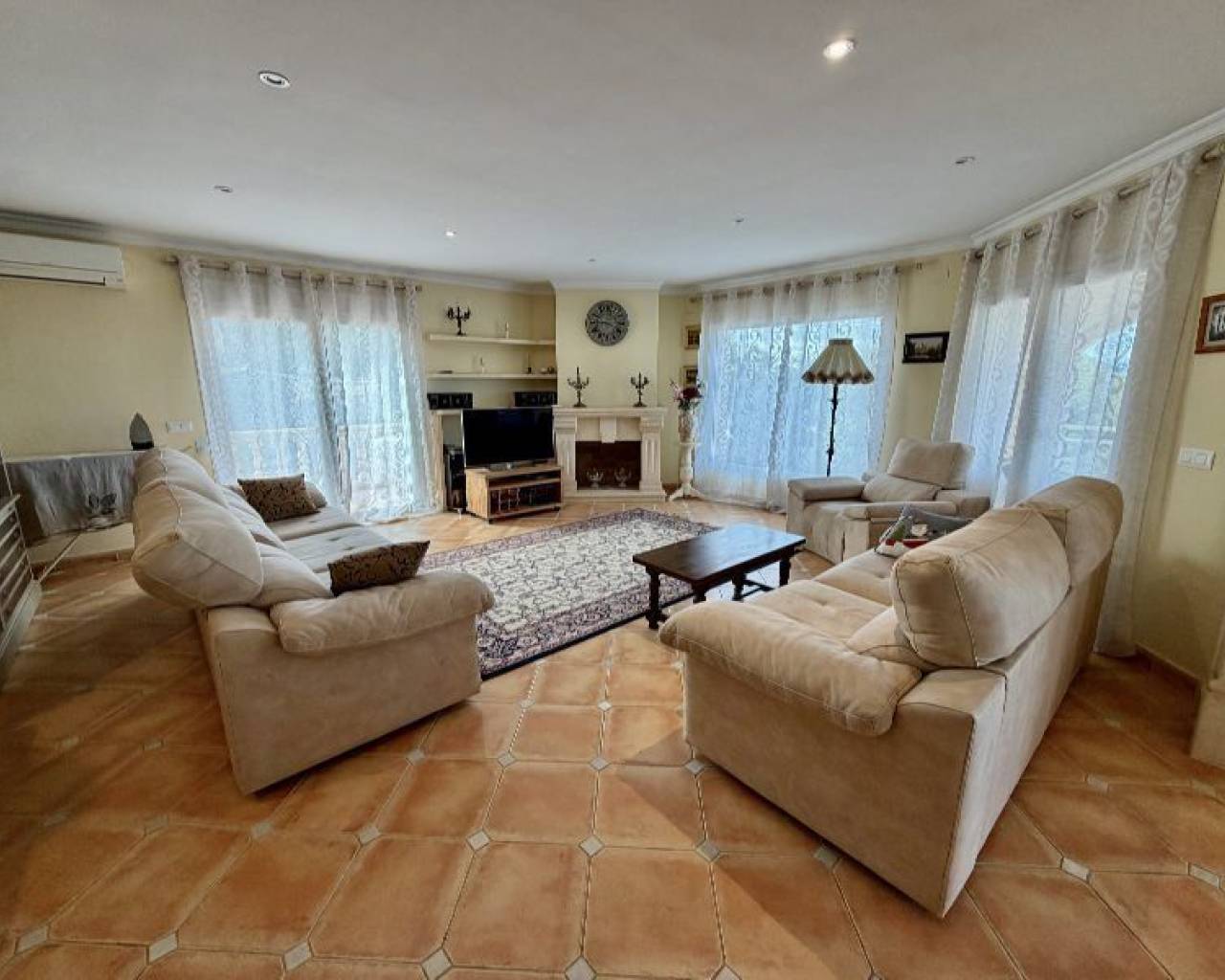 Sales - Detached villa - Javea
