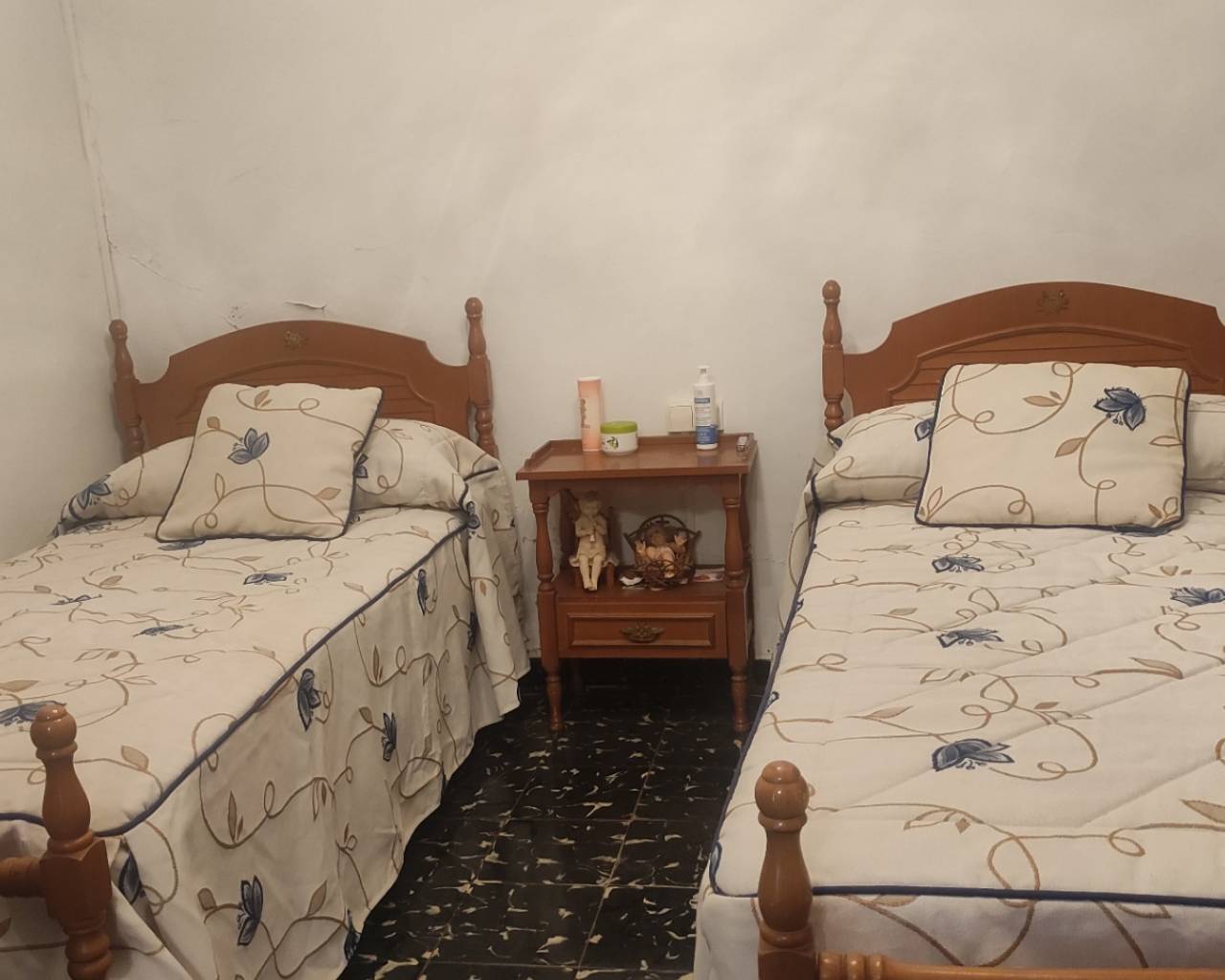 Sales - Village house - Orba Valley - Sagra