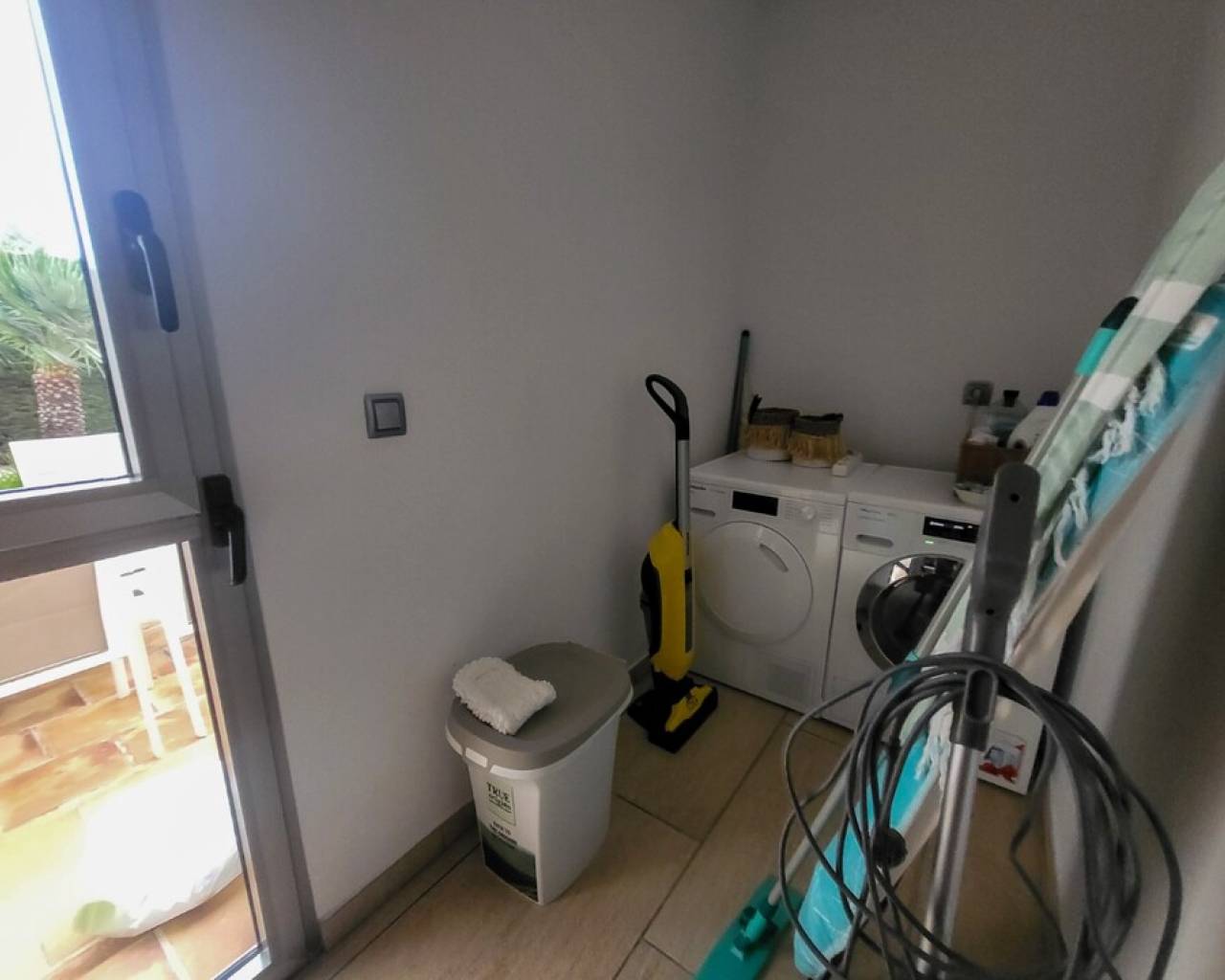 Sales - Detached villa - Javea