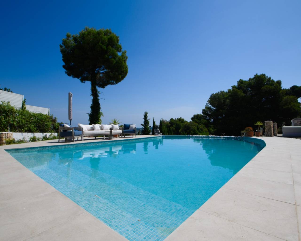 Sales - Detached villa - Javea