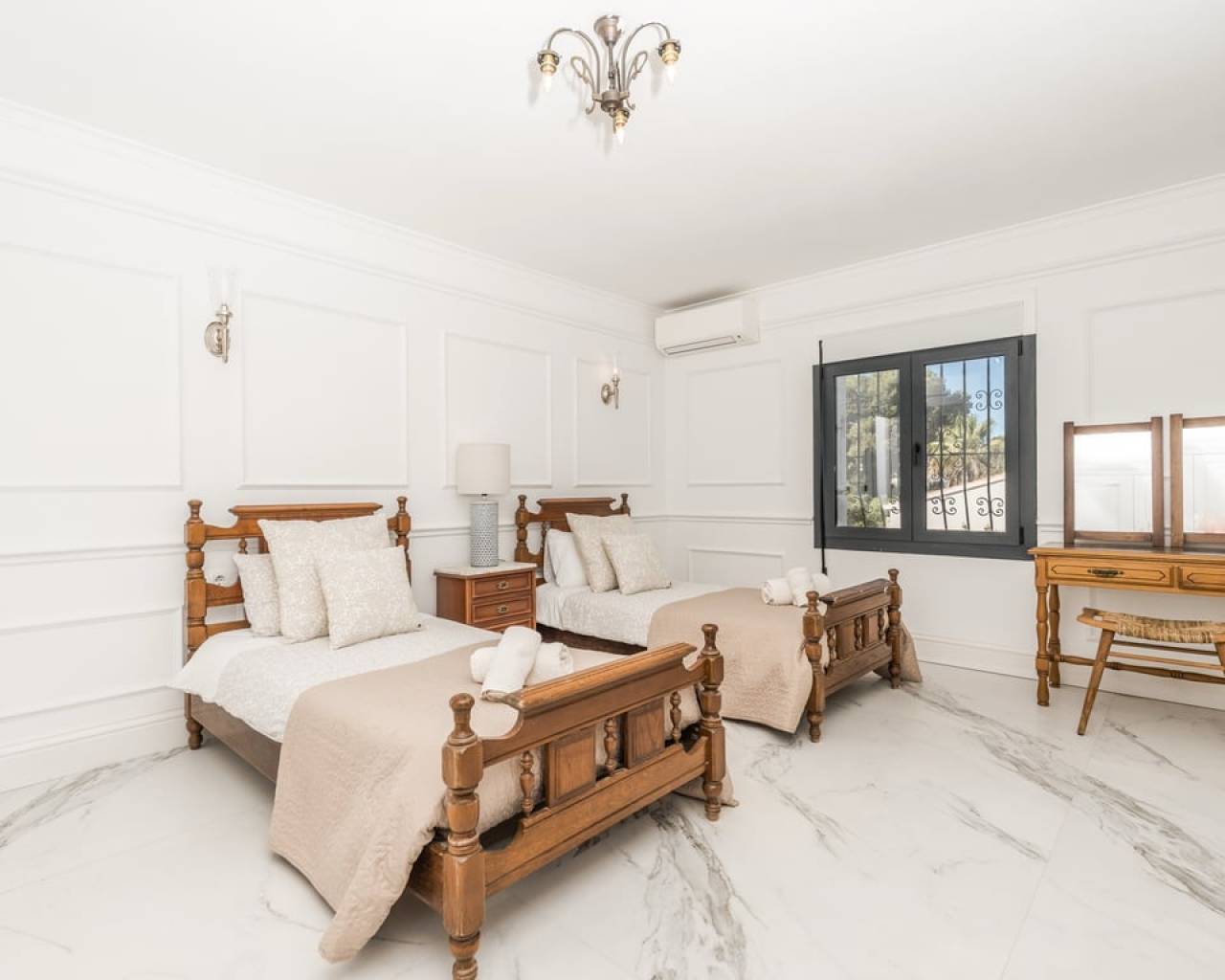Sales - Detached villa - Javea