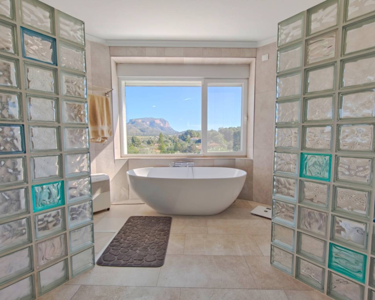 Sales - Finca - Denia