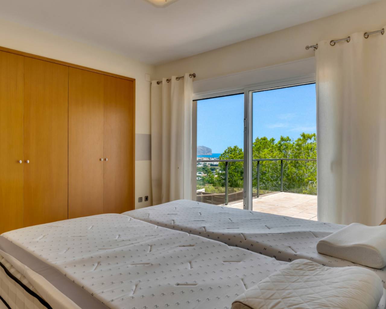 Sales - Detached villa - Javea