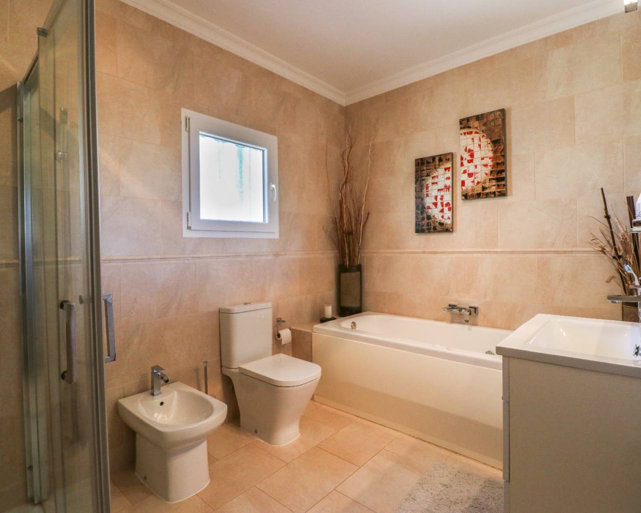 Sales - Detached villa - Moraira