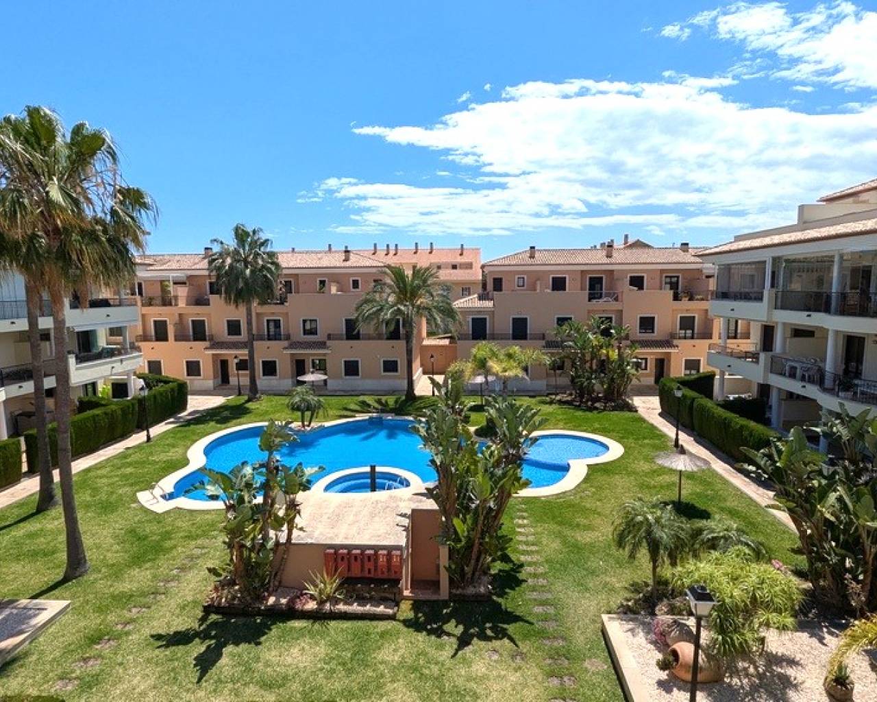 Venta - Casa de pueblo - Javea