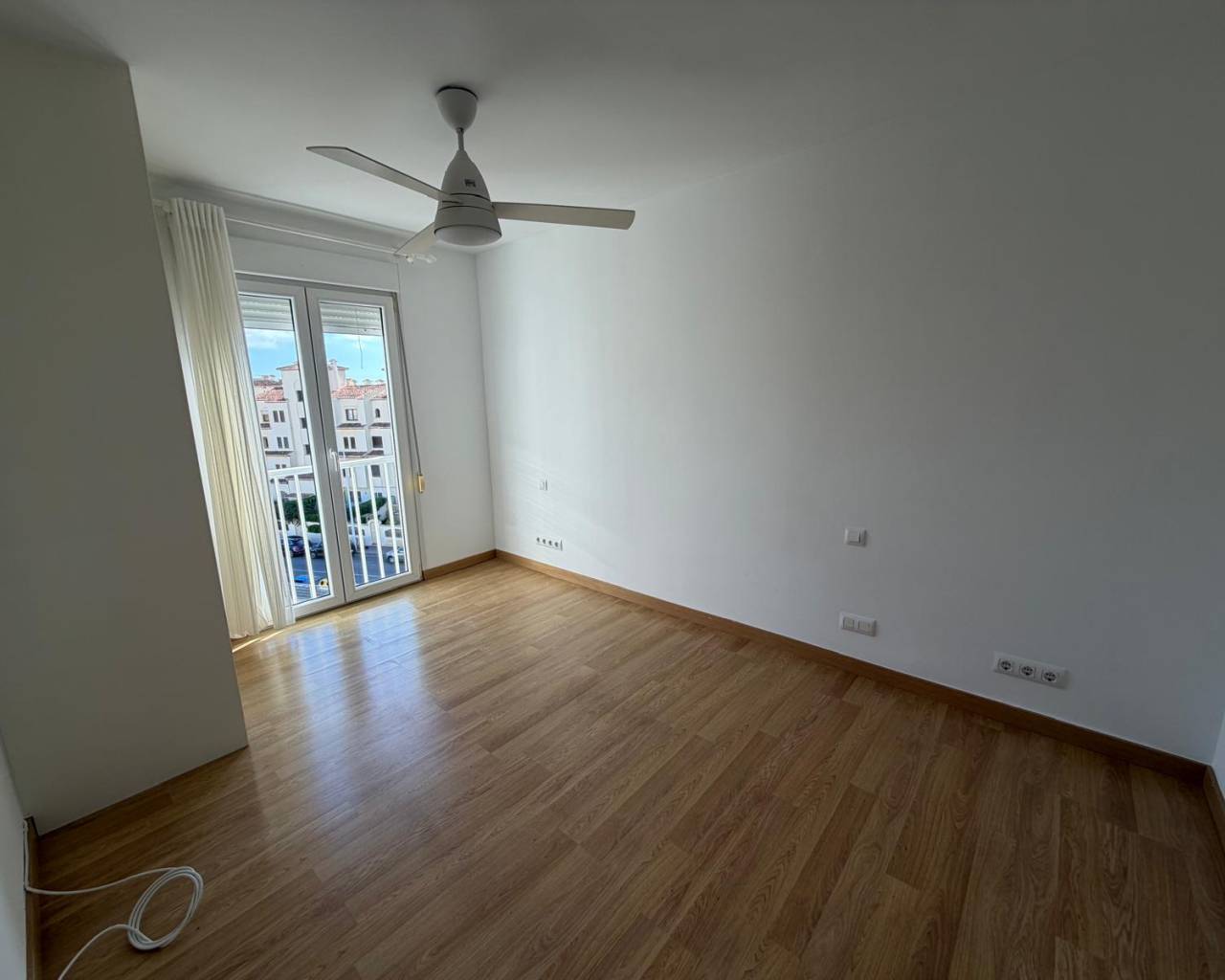 Alquileres de larga temporada - Apartamento - Javea