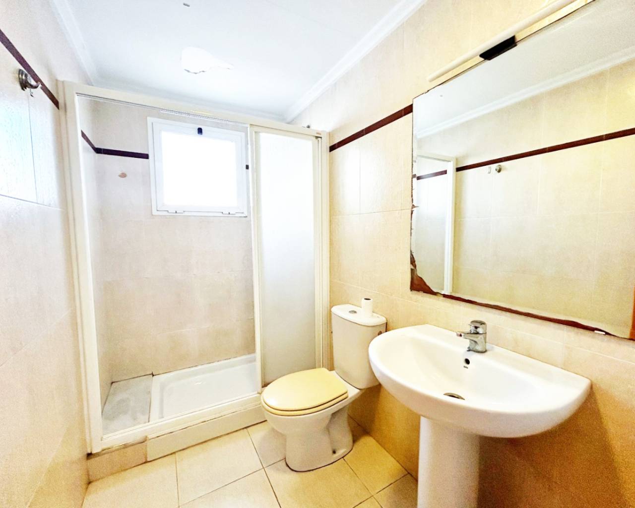 Venta - Apartamento - Oliva - Pueblo