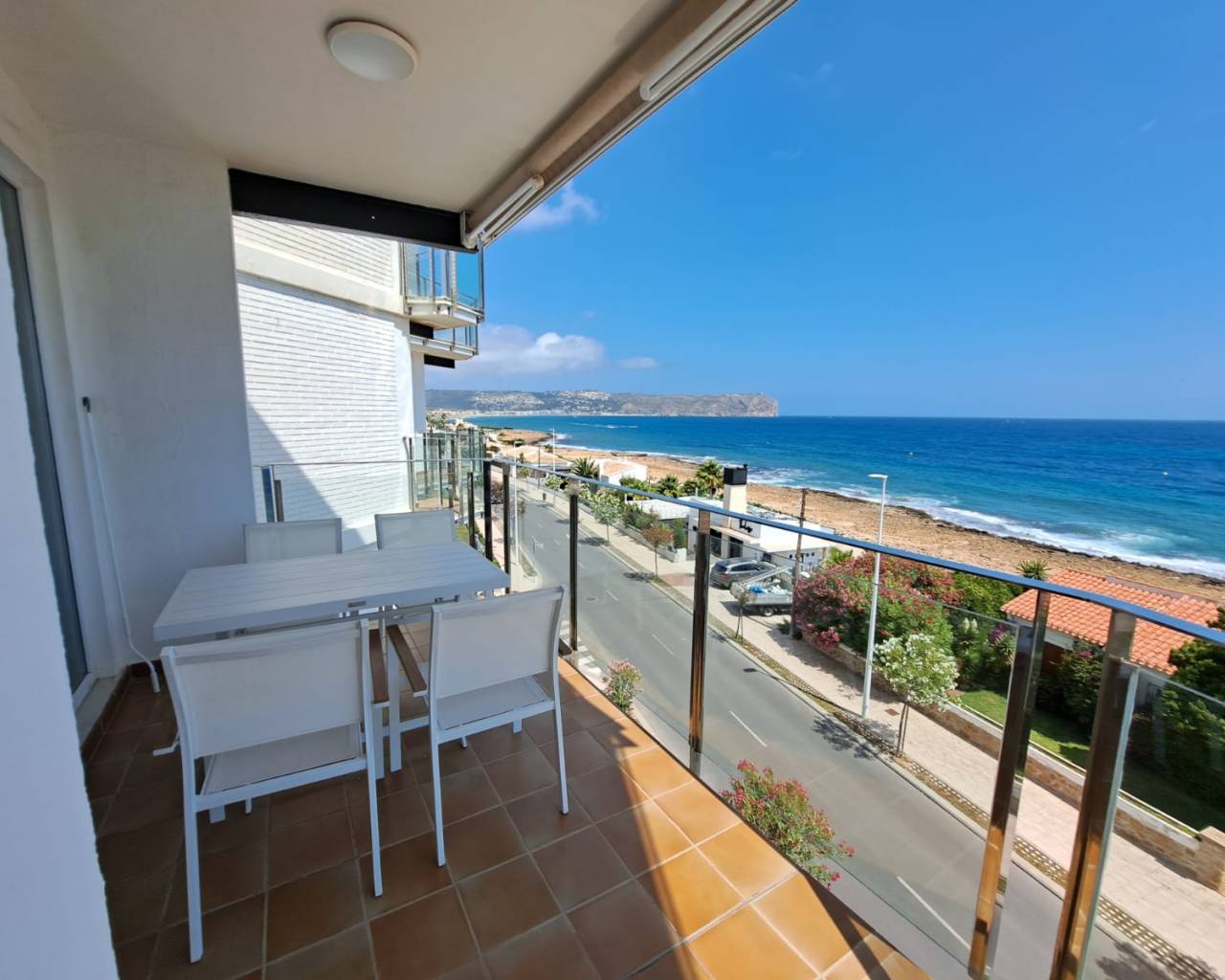 Alquileres de larga temporada - Apartamento - Javea