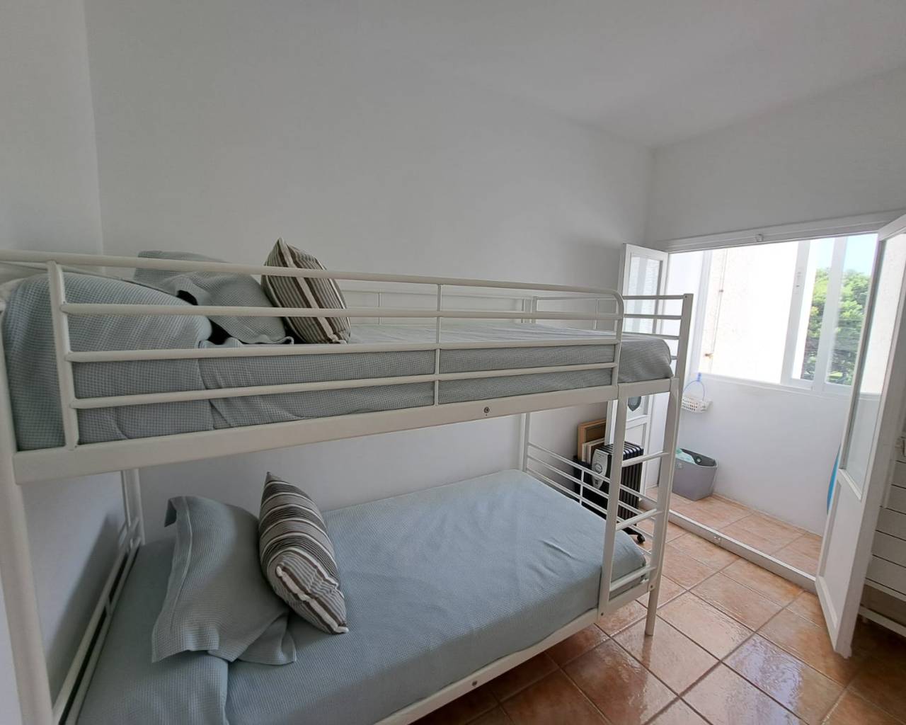 Alquileres de larga temporada - Apartamento - Javea