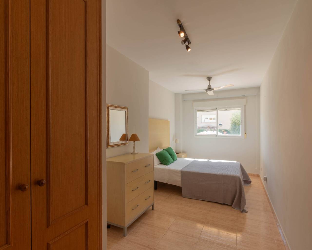 Alquileres de larga temporada - Apartamento - Javea