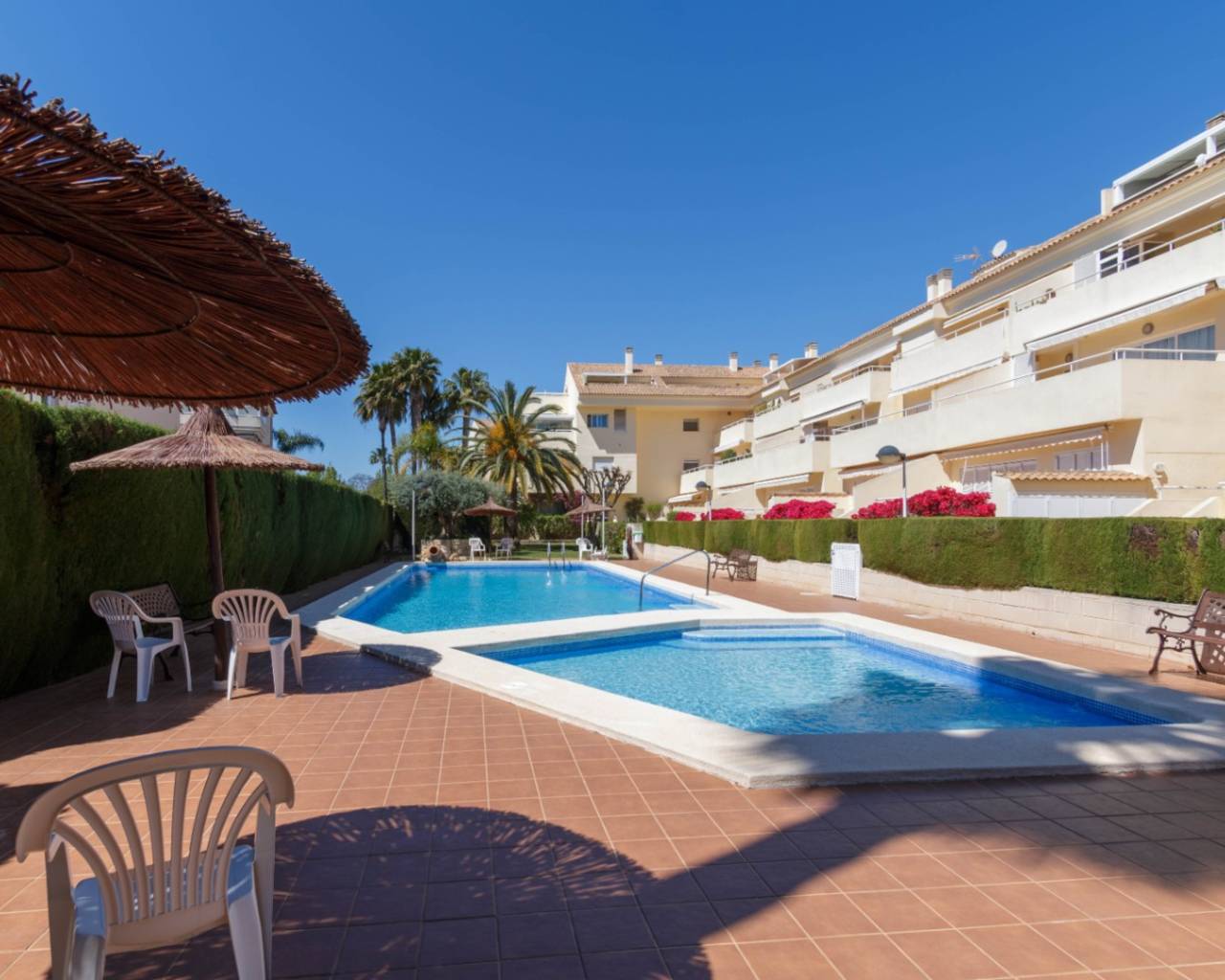 Alquileres de larga temporada - Apartamento - Javea