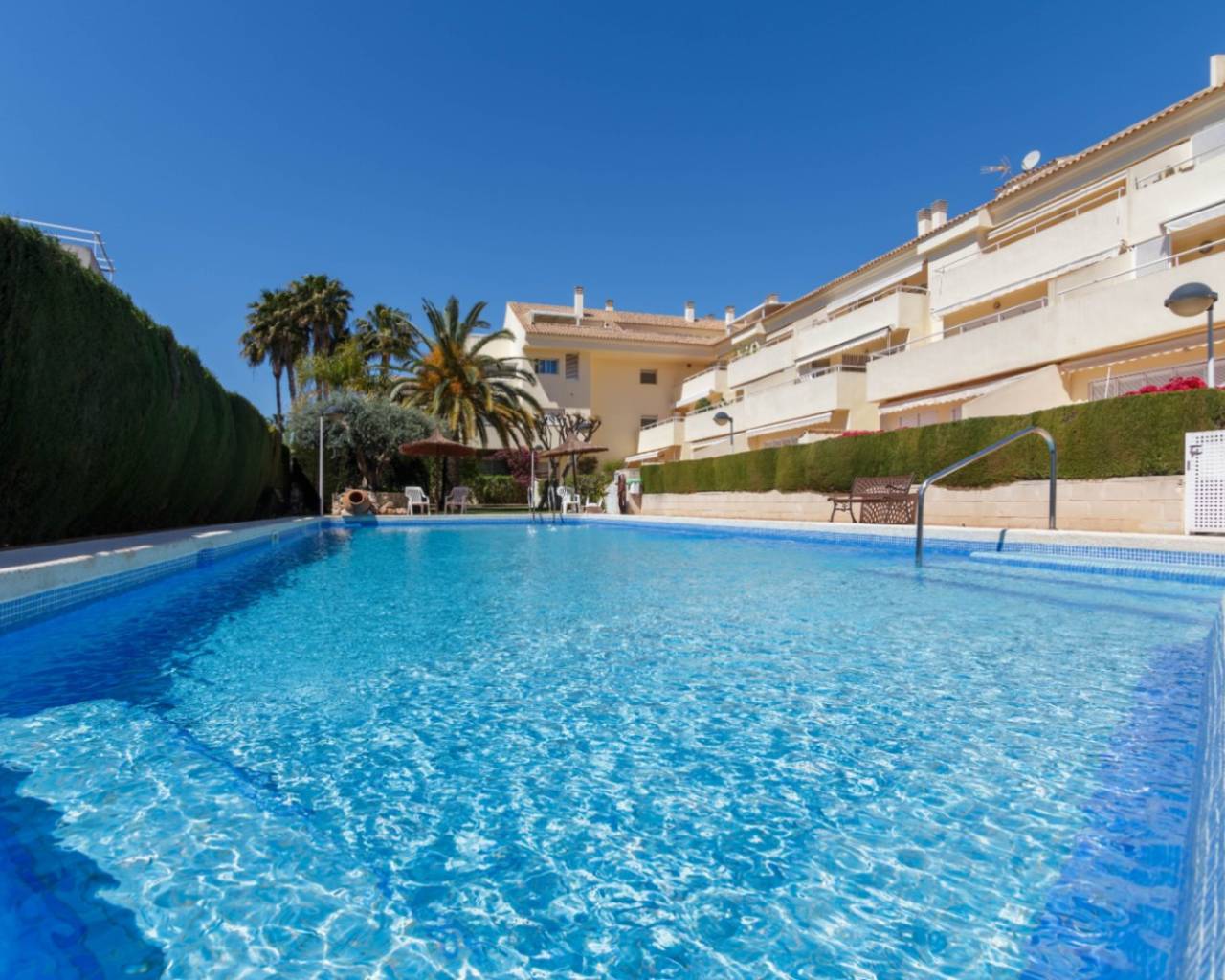 Alquileres de larga temporada - Apartamento - Javea