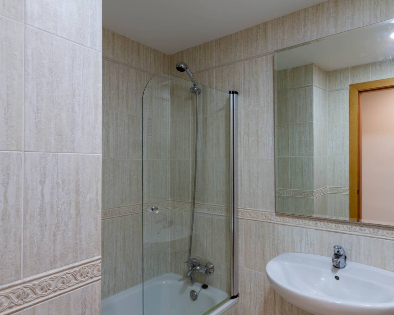 Alquileres de larga temporada - Apartamento - Javea