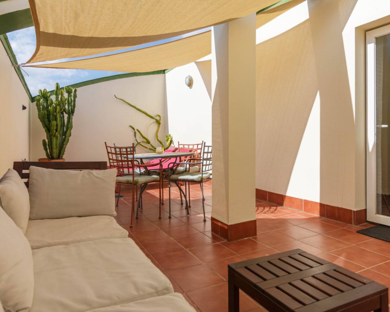 Alquileres de larga temporada - Apartamento - Javea