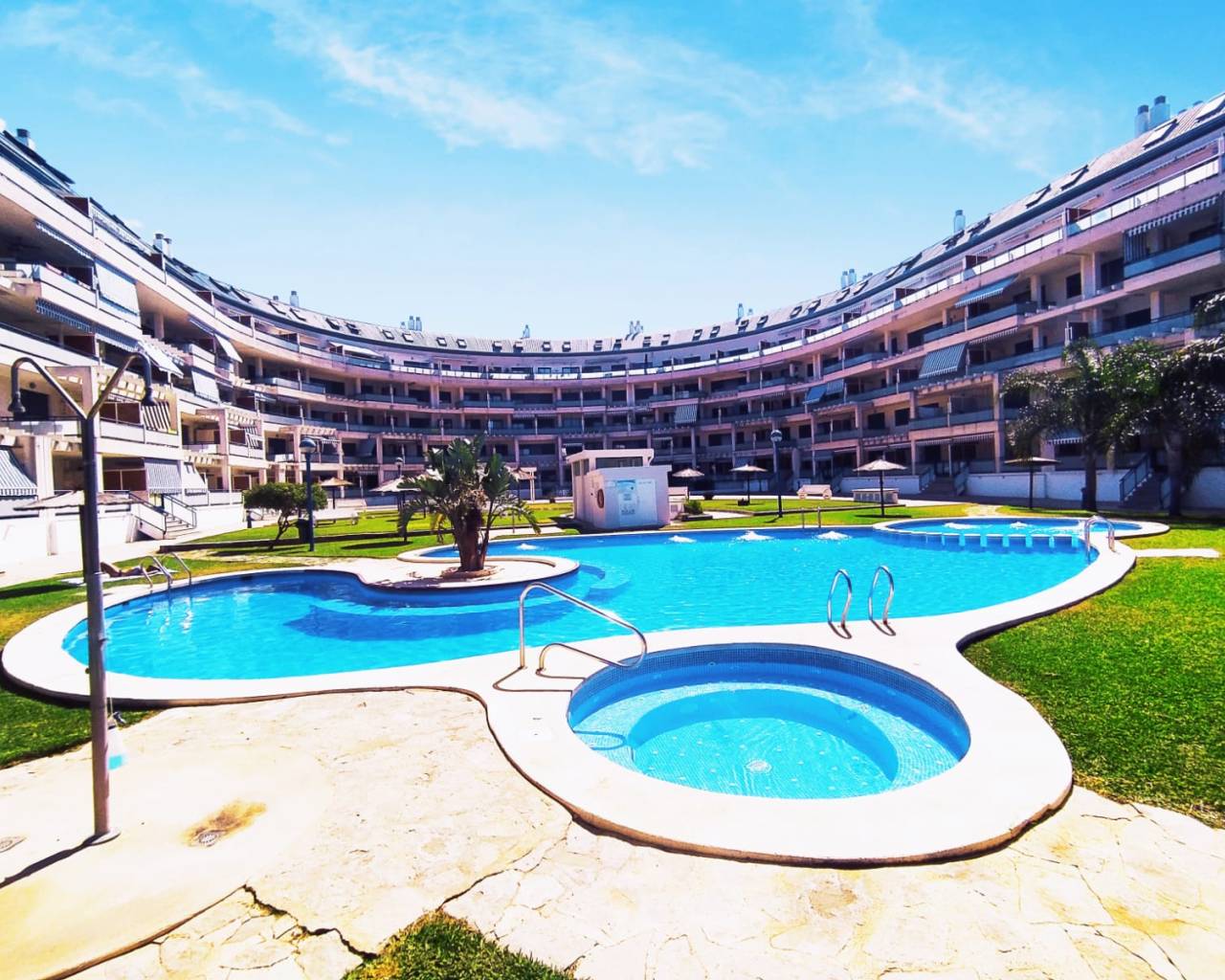 Sales - Apartment - Denia