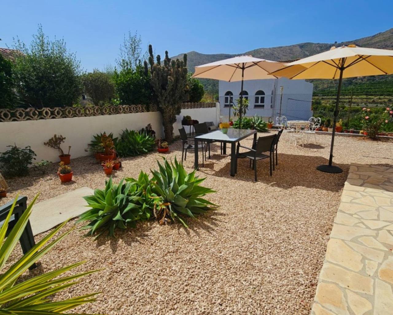 Venta - Chalet - Adsubia