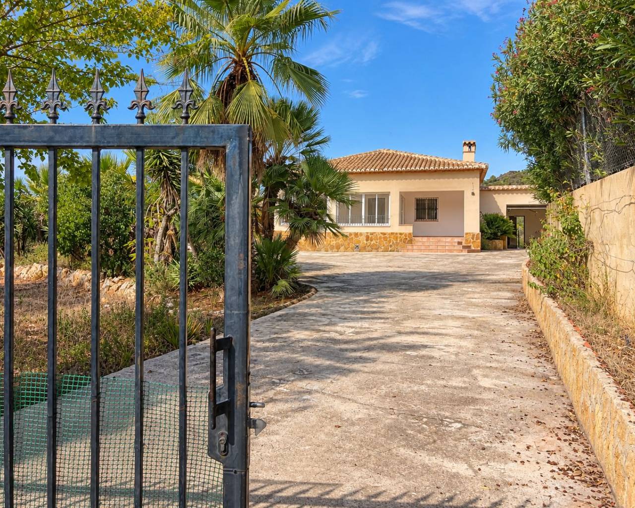 Venta - Chalet - Cuatretonda