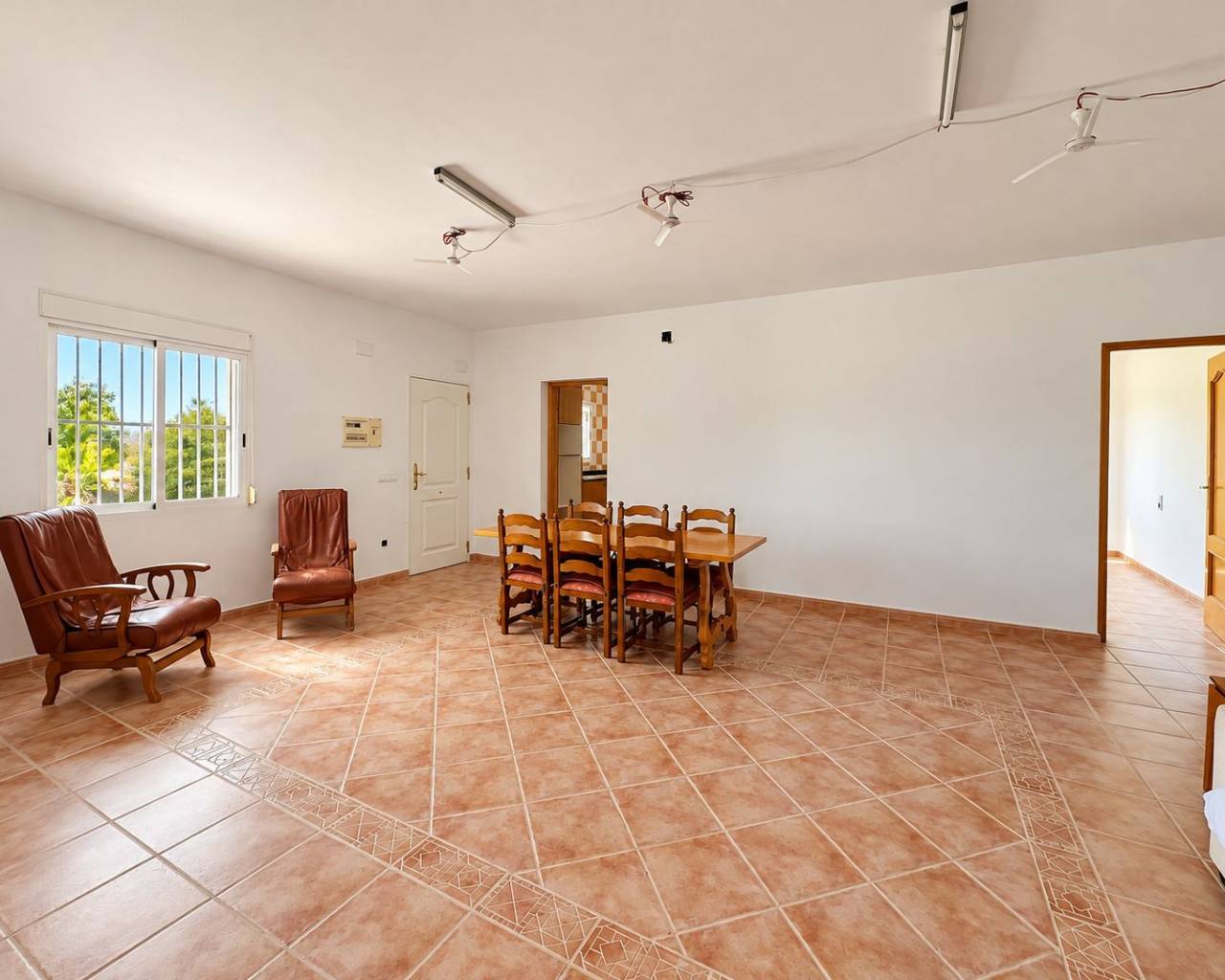 Venta - Chalet - Cuatretonda