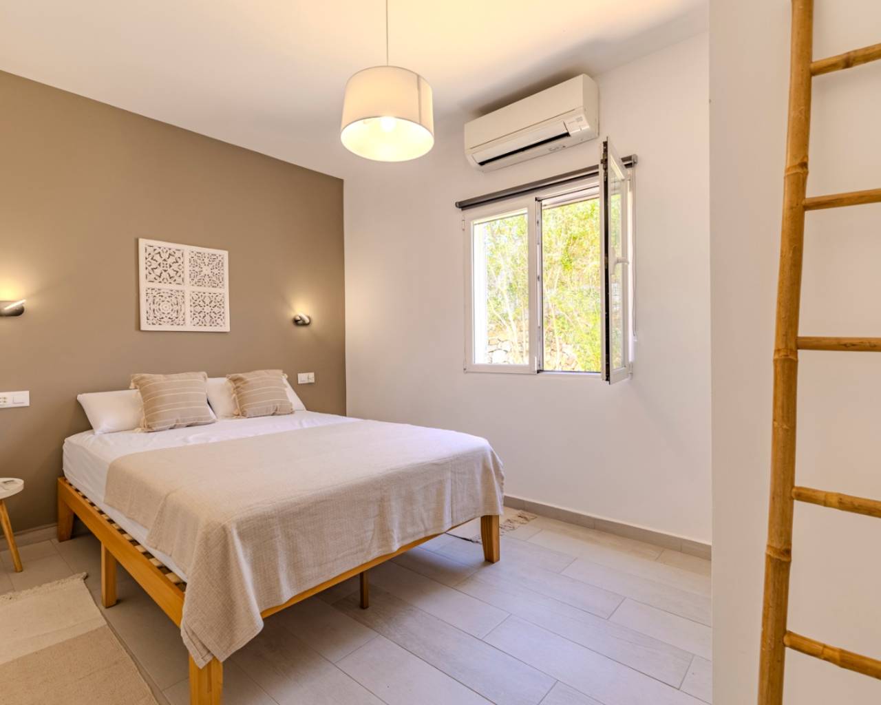 Alquileres de larga temporada - Chalet - Javea