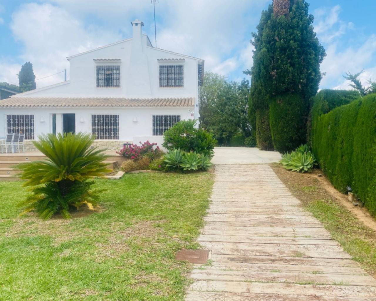 Alquileres de larga temporada - Chalet - Javea