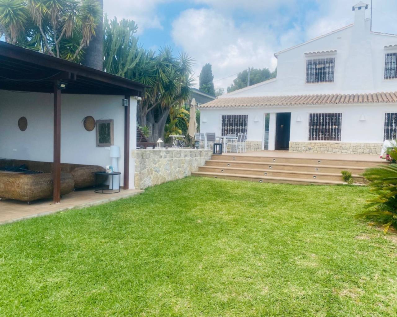 Alquileres de larga temporada - Chalet - Javea