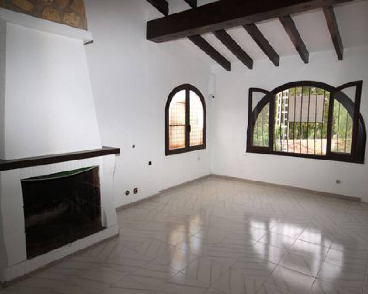 Vente - Commerce - Moraira