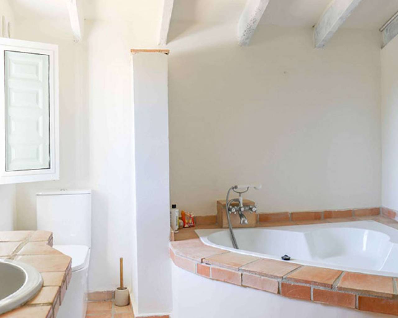 Sales - Finca - Jesús Pobre - Jesus Pobre