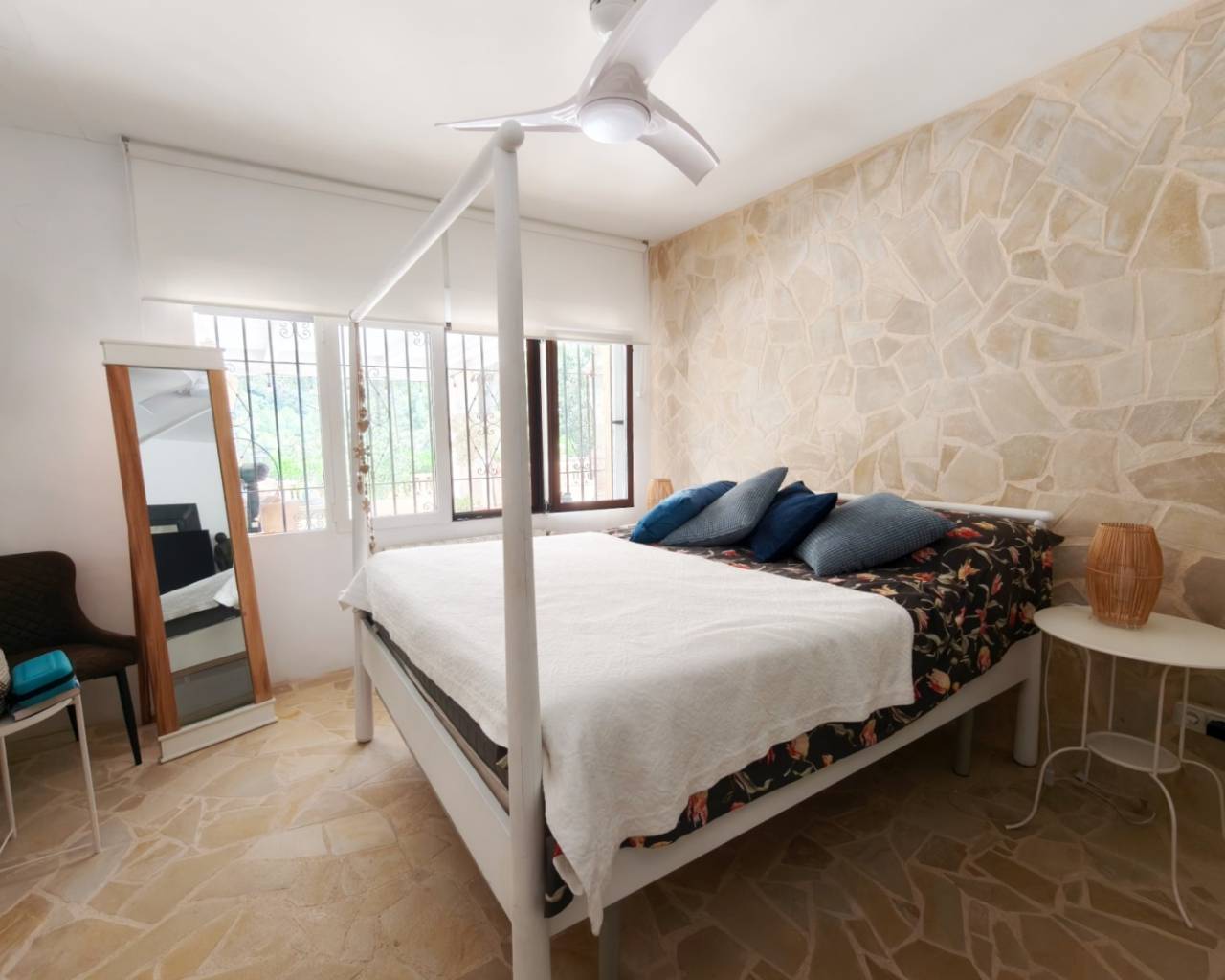 Sales - Finca - Jalon Valley