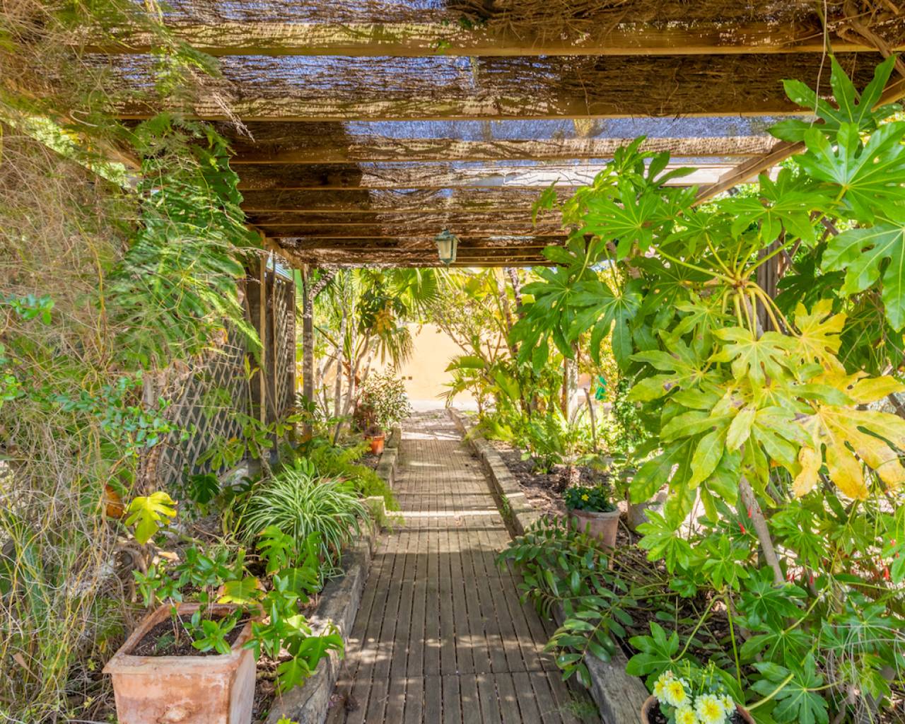 Продажа - Дом в рустикальном стиле - Теулада - Campo