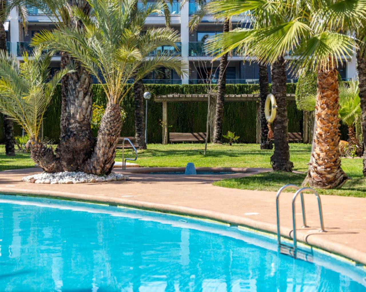 Продажа - Апартамент - Хавеа - El Arenal