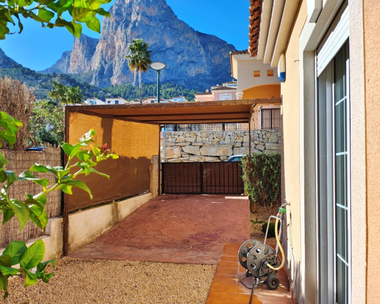 Vente - Maison jumelée - Polop