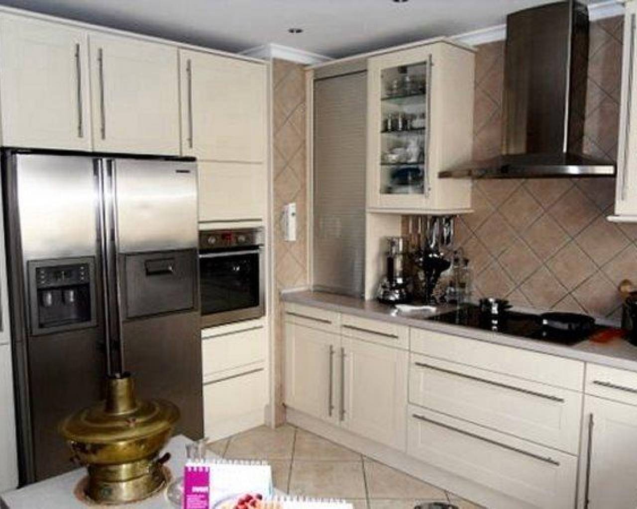 Продажа - Вилла - Бенитачель - Benitachell Centre